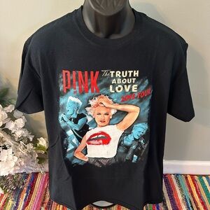 PINK 2013 Tour Truth About Love Tee Shirt Band Concert Black Large